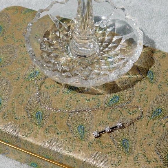 Diamond Necklace in 10K White Gold, 18" - Picture 2 of 4